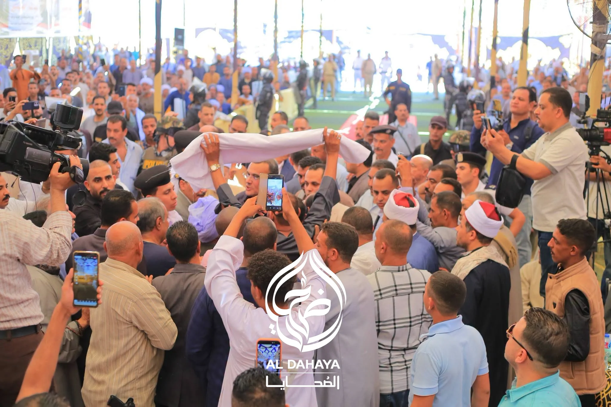 صورة 6 - موقع الضحايا يرصد رسالة شكر من أهالي عرابة أبو عزيز وبهتا عقب إتمام الصلح التاريخي بين العائلتين