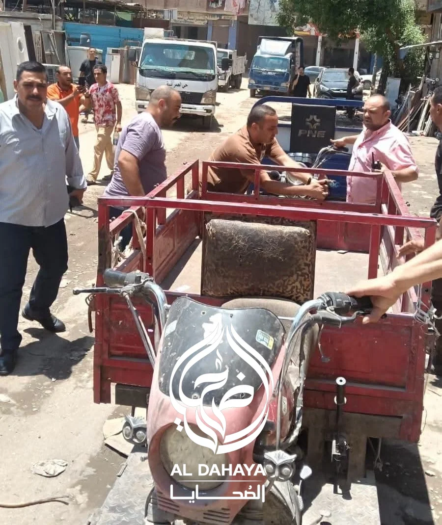 صورة 4 - حملات مكبرة بحي العمرانية لإغلاق مخازن الفرز والخردة المخالفة.. والتحفظ على 8 مركبات 