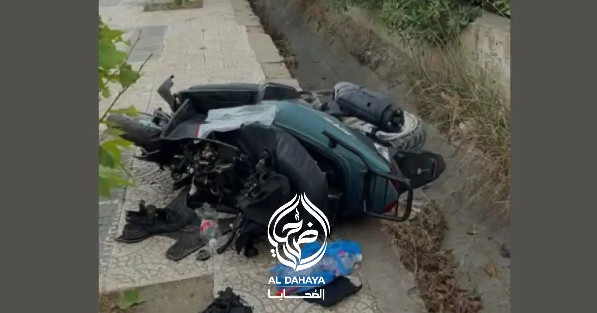 مصرع شاب في حادث تصادم مروع بين سيارة ودراجة نارية