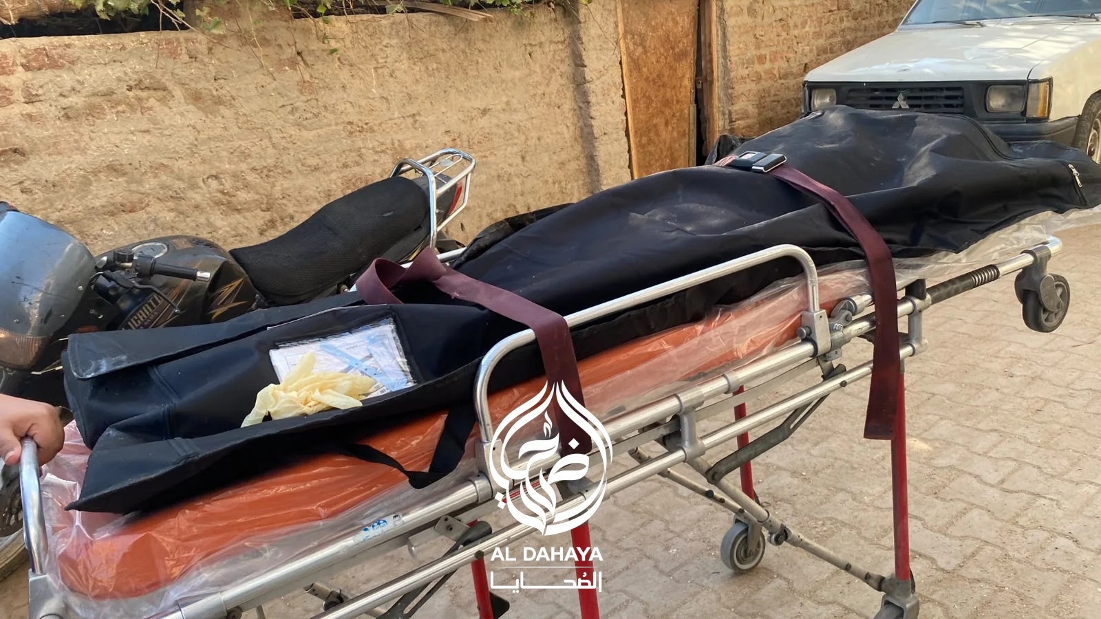 صورة 12 - بالصور و الفيديو :: انتشال جثمان مجهول الهوية من مياه النيل أمام السلخانة بمركز المراغة.. 