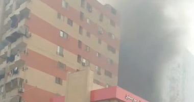 استمرار عمليات إخماد حريق مخزن أخشاب وفراشة بمنطقة أثر النبى.. فيديو وصور